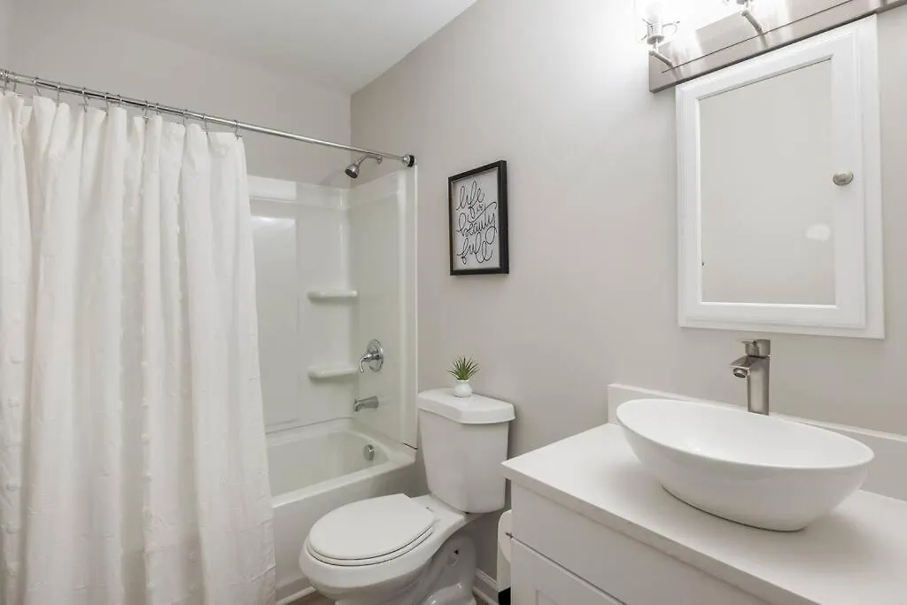 Modern Stunning Southpark/Cotswold Home! Charlotte