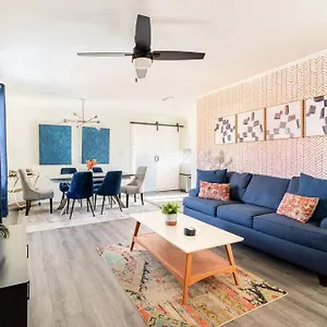 4 Bedroom Bungalow - 5 Min To Uptown Charlotte