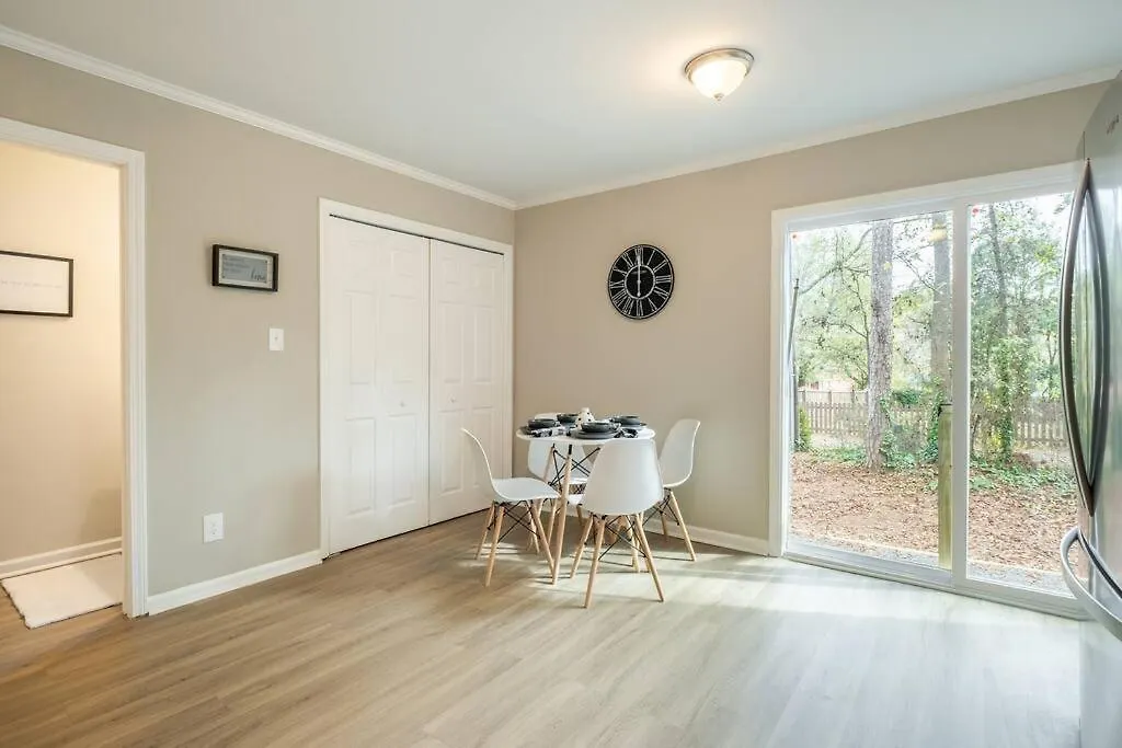 Modern Stunning Southpark/Cotswold Home! Charlotte